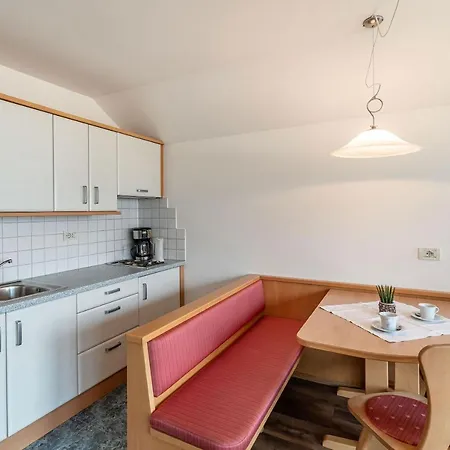 Grafenau Guest house 3*